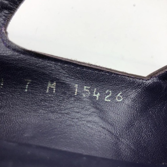 Donald J Pliner Womens Mary Jane Dress Shoes Brown Suede Wedge Heels Cap Toe 7 M - Picture 10 of 10